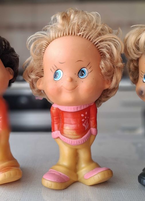 Jucarii Comuniste - Păpușa Ștrengarii Arădeanca - Blondy