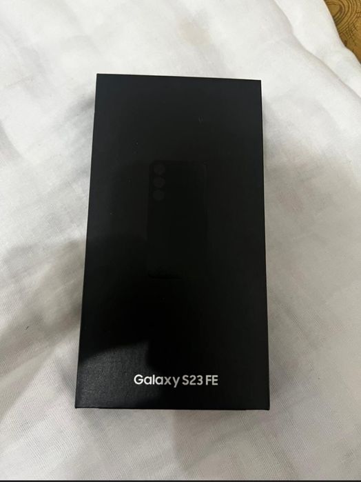 Самсунг s23FE  128г