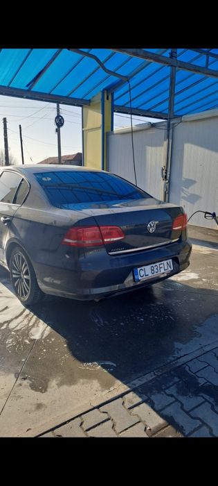 Vând passat b7 an 2012