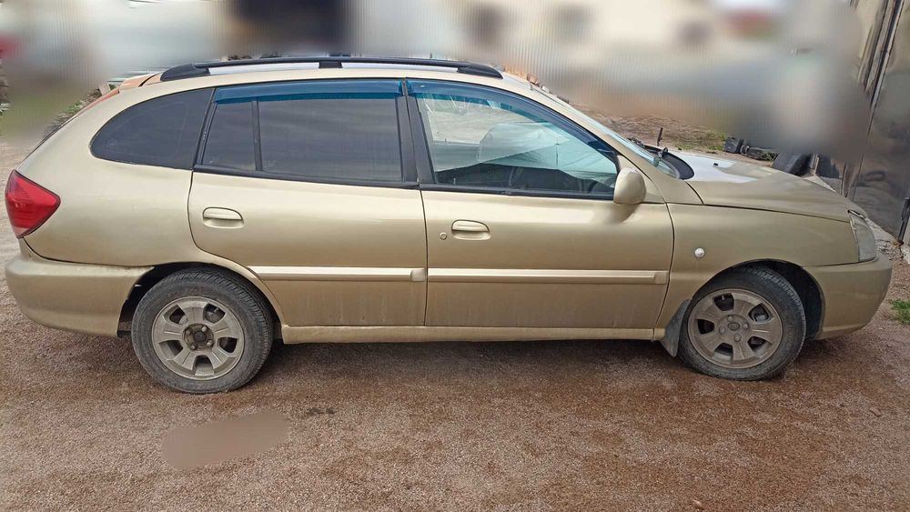 Продам автомобиль Kia Rio