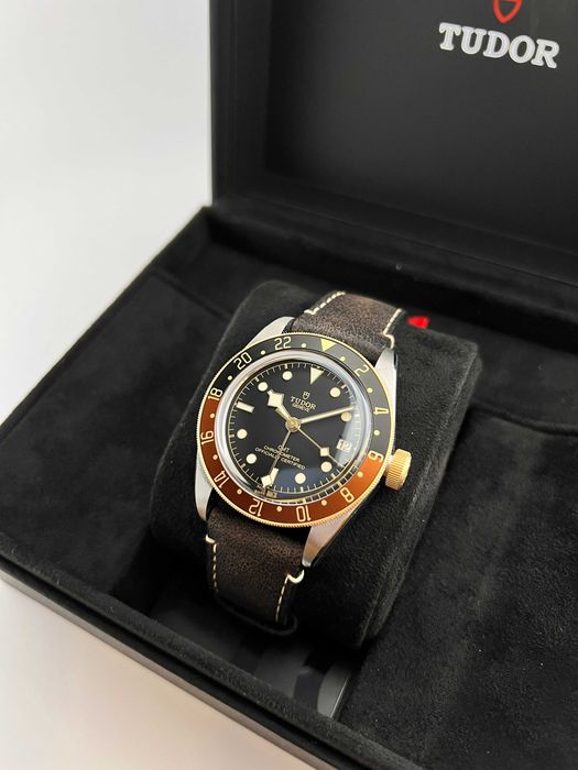 Tudor Black Bay GMT