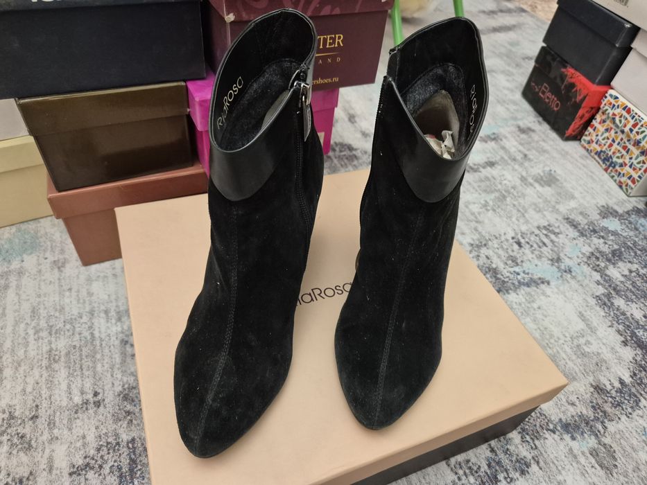 Продам ботильоны б/у