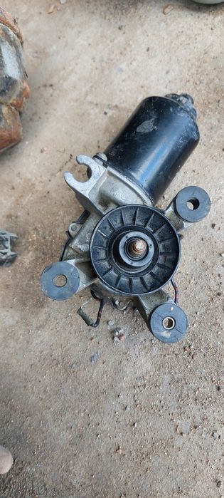 На мазду 323 ва 1996гв