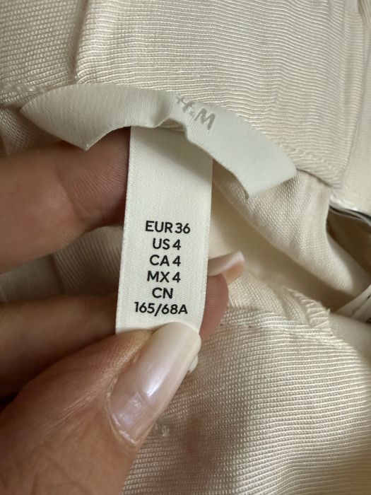 Pantaloni vascoza H&M