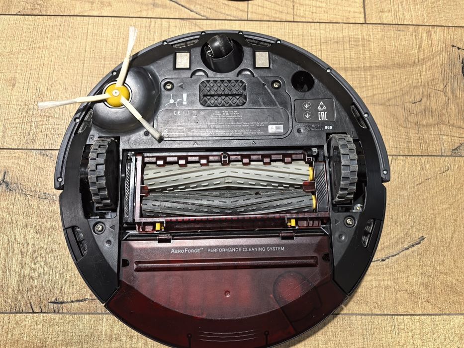 Aspirator iRobot Roomba 960