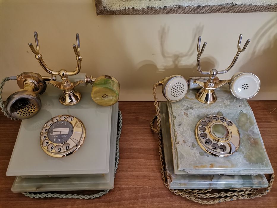 Старинен ретро домашен телефон POST DFeAp 302 от бронз и мрамор