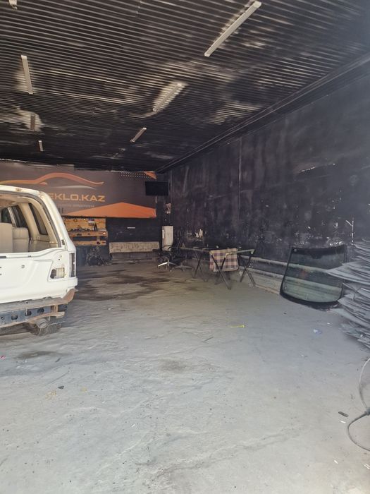 Толе би 302а/1 Сто Горд мастеров