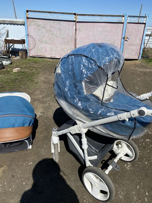 Продам детскую коляску