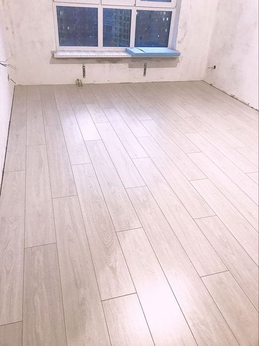 Монтаж напольного покрытия!