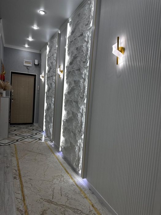 Тамаша 4 бөлмелі квартира сатылады.