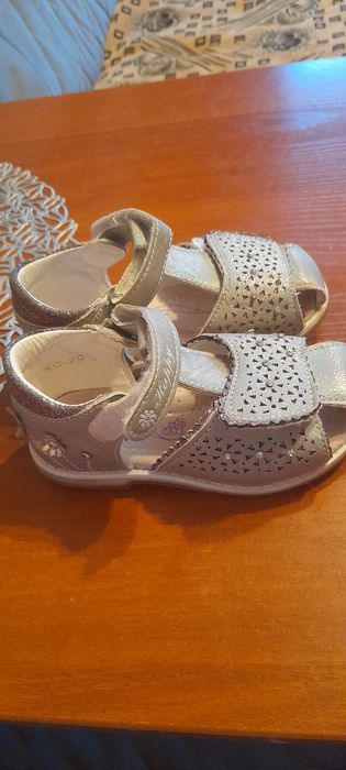 Сандали 25 размер
