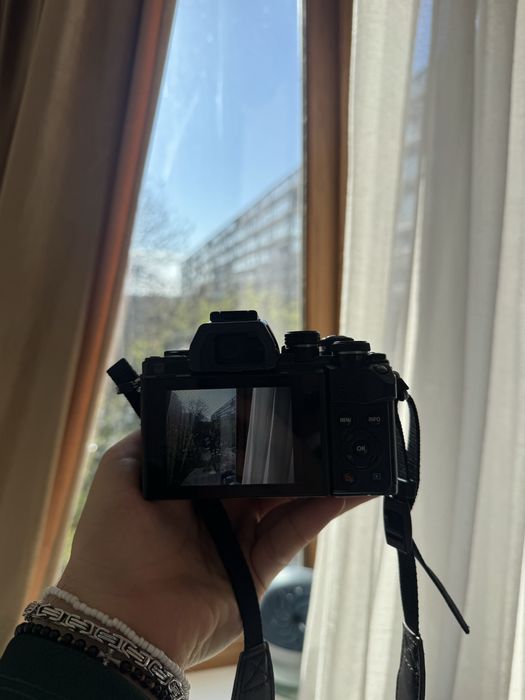 Aparar foto olympus e-m10 mark ||