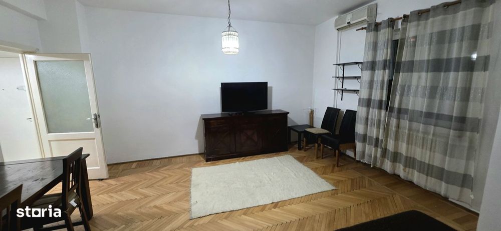 Universitate garsoniera mobilata si utilata de vanzare