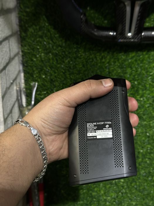 Neoline x-cop 7700s black 01.2025