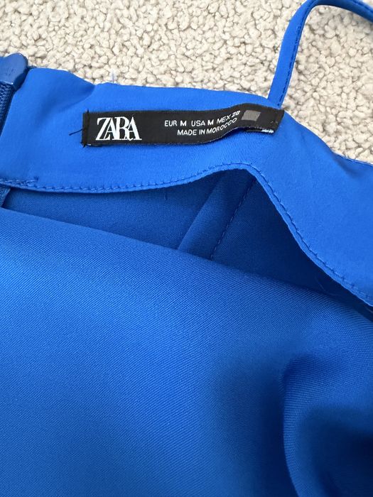 Сатенена рокля Zara