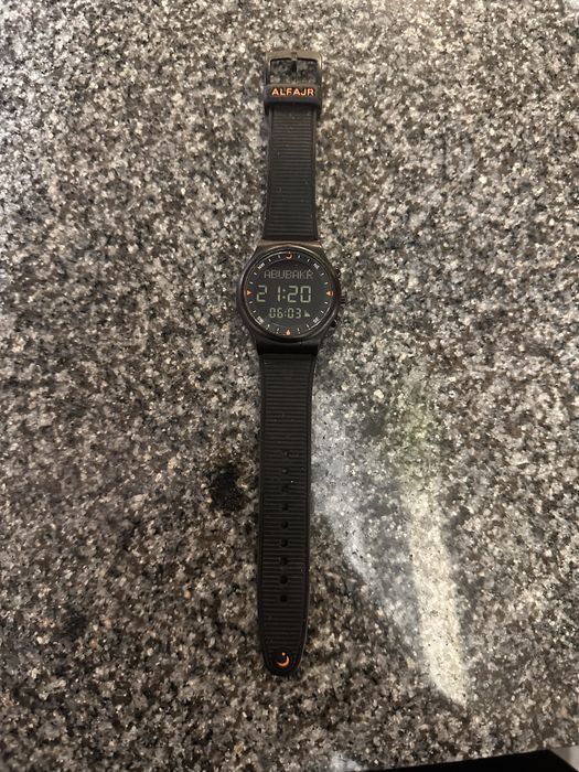 Al Fajr Qo’l Soati BU faqat bir aybi ilgich uchi singan rasmda bor