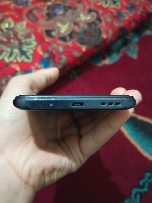 Redmi 9c sotiladi xotirasi 64gb holati zor karobka dakument bor