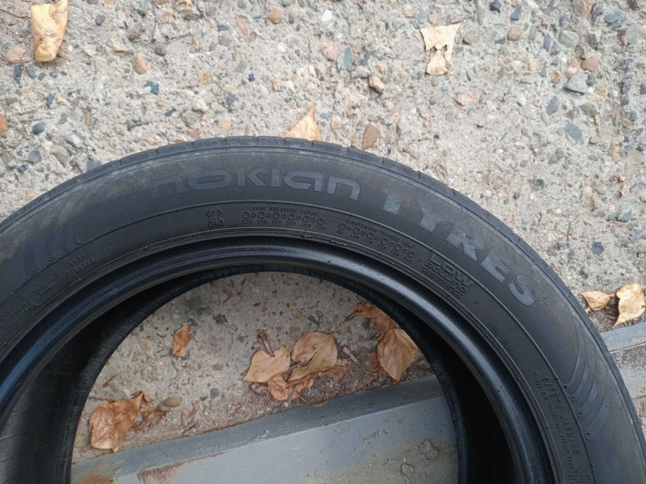 Продам автошины на легковой автомобиль