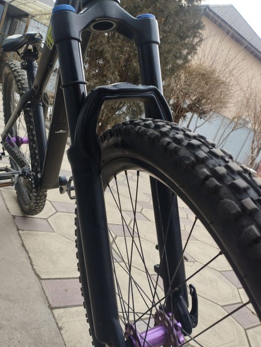 Воздушная дерт вилка для велосипеда