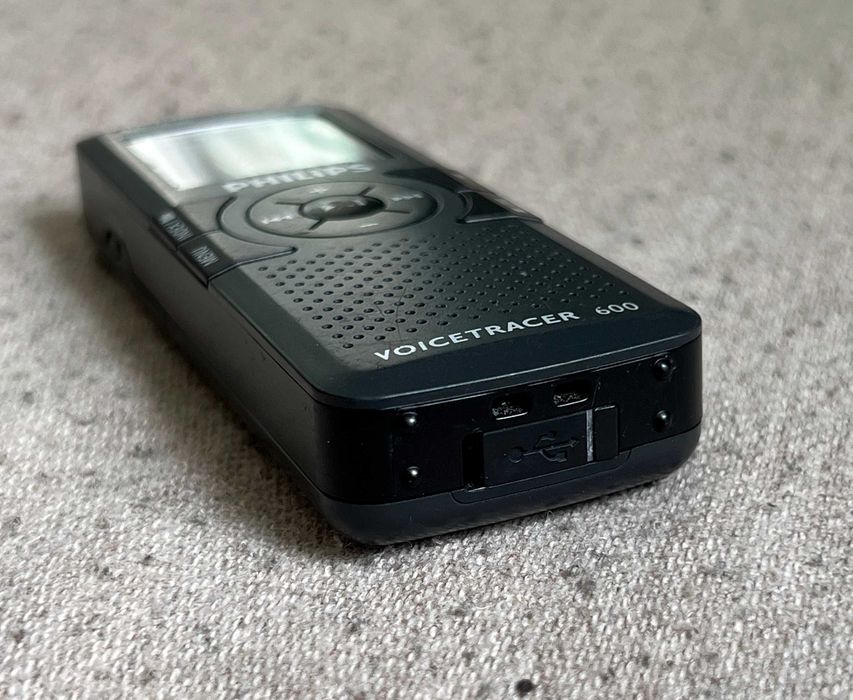 Reportofon digital Philips 600  Voice Tracer de 512 MB