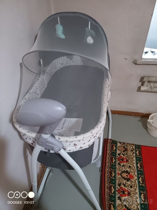 Elektròniy belanchak . Holati alo darajada . Umuman bola yotmagan.