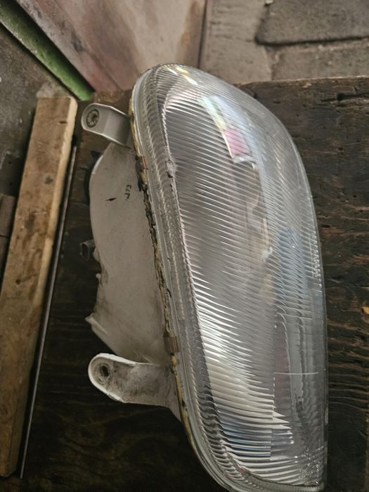 Фара rav4 1 поколение 94-00