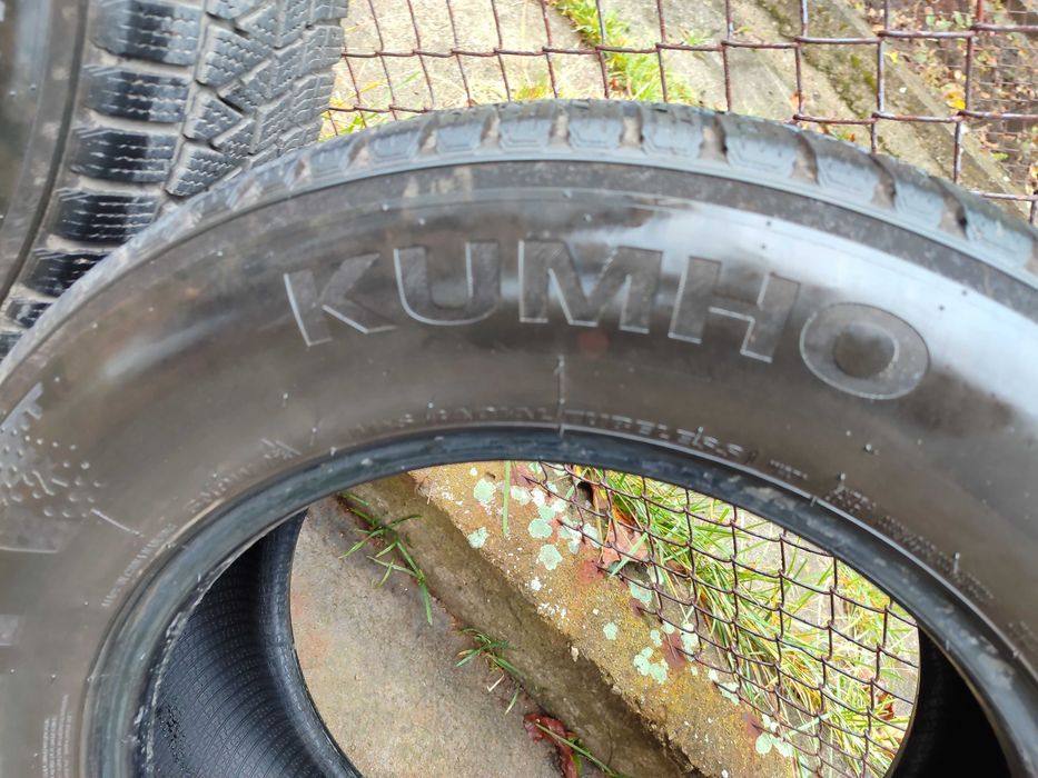 Зимни гуми 225/65/17 Кумхо