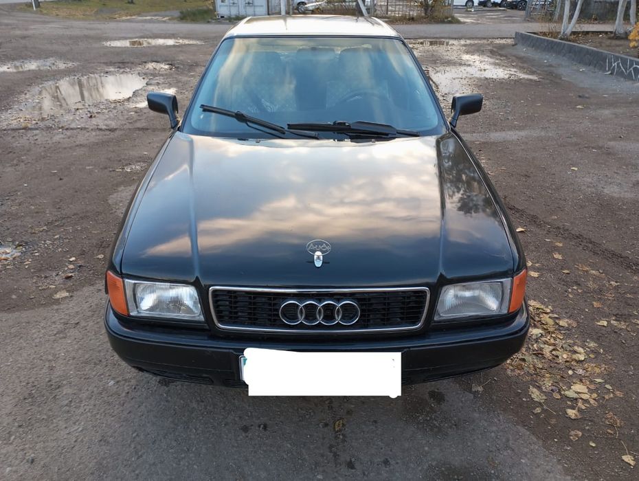 Продам машину Ауди Б4