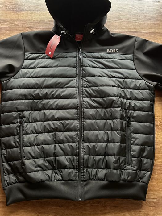 Мъжко,черно,непромокаемо яке Hugo BOSS ГОЛЕМИ РАЗМЕРИ