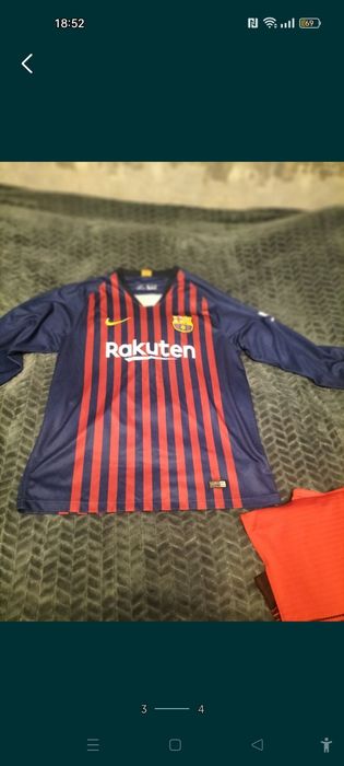 Продам форму для футбола размер Л