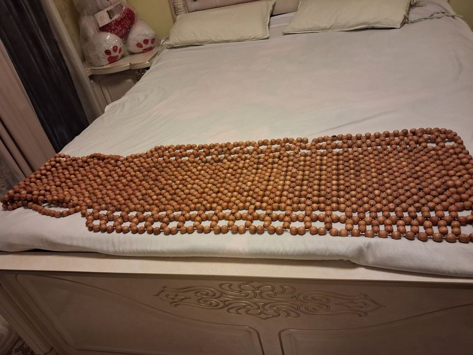 Avtomobil uchun masajor orindiq