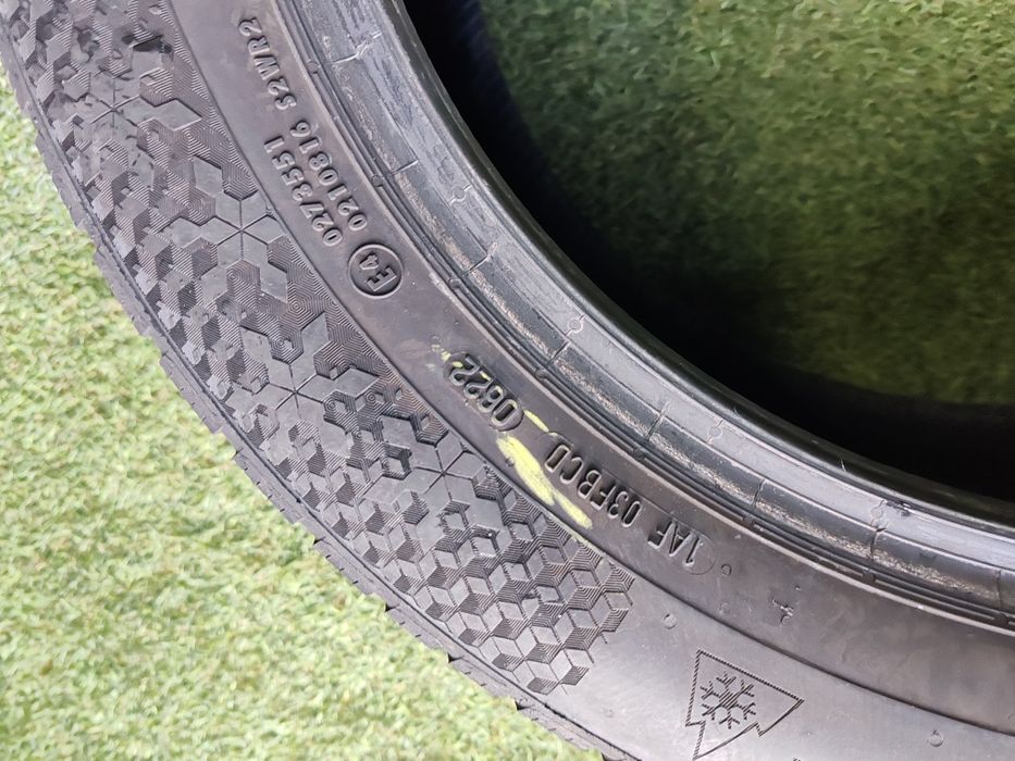 215 55 17 iarna Continental