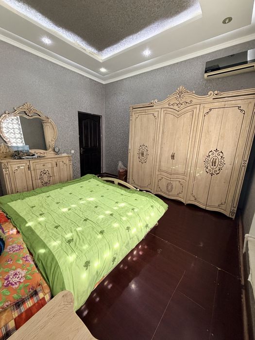 Катедж сотилади кридитлари туланган газ свет сув бор