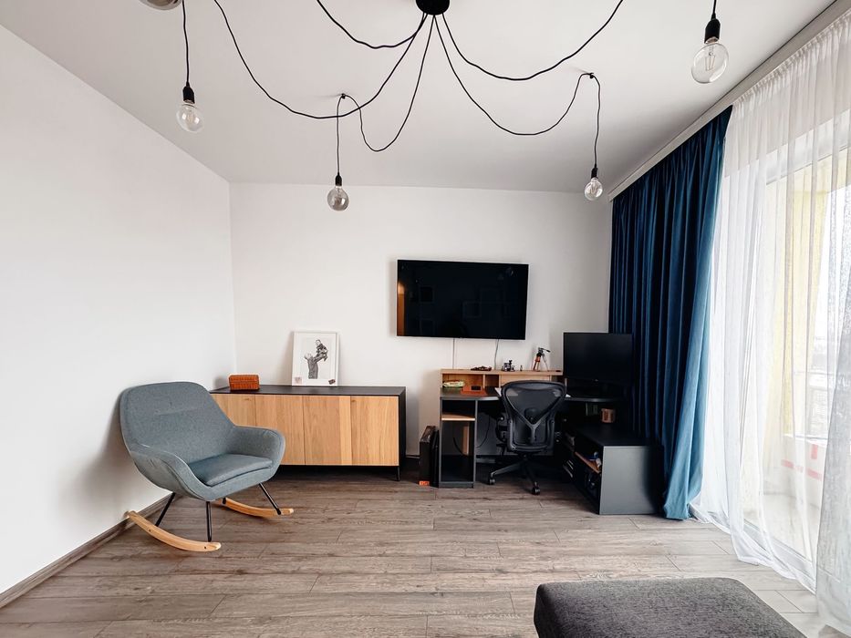 Apartament 2 camere decomandat + loc parcare inclus