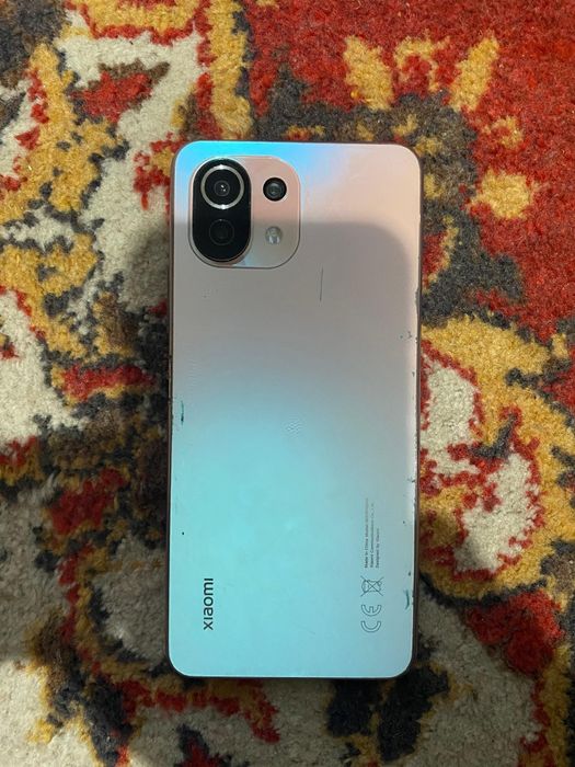 Mi 11 lite в хорошем состоянии игровой телефон