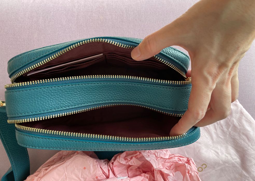 Geanta Coccinelle crossbody albastra turcoaz teal petrol