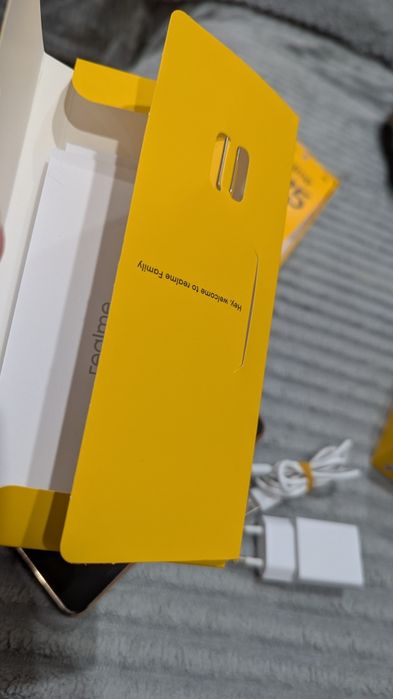 Смартфон  realme c75