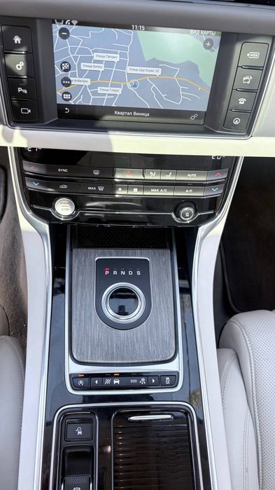 Jaguar XF 2.0 Diesel • 2016 г.