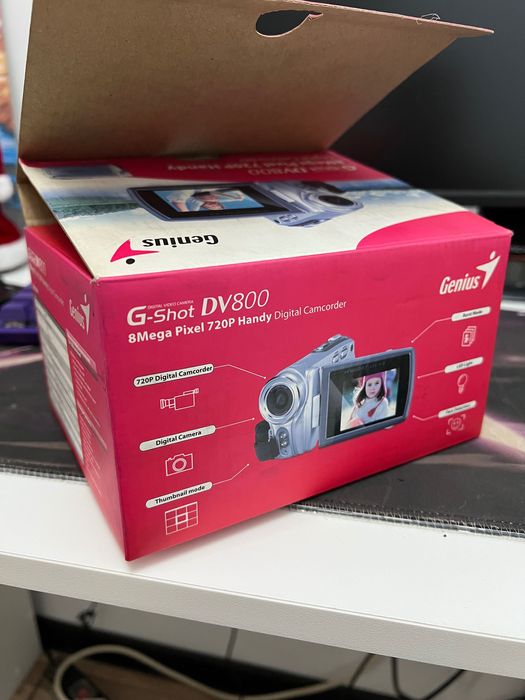 Цифровая видео камера