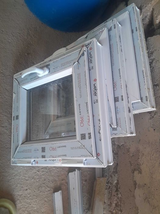 Дверь, форточка Новый, б/у