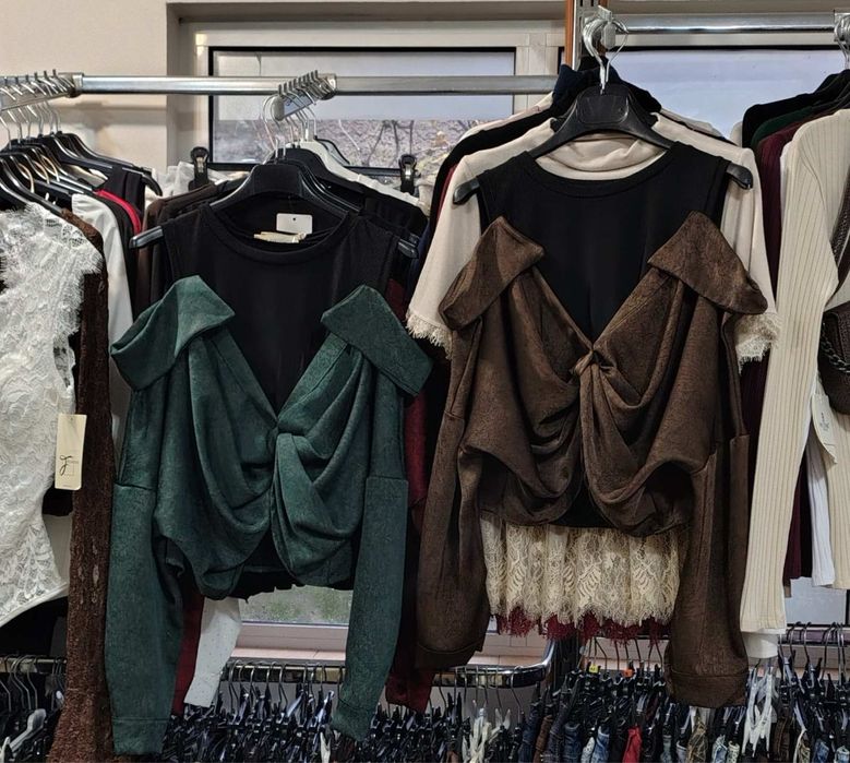 Дамски Чисто нови блузи на идеална цена ,при интерес пишете на лично