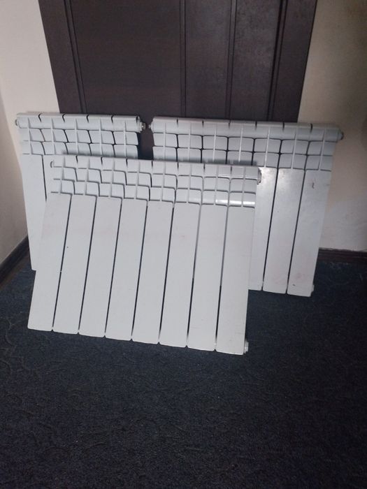 Батареи бир сезон ишлаган, холати ало  секцияси 60000 келишилади