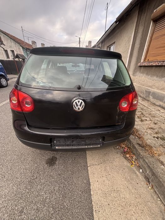 VOLKSWAGEN Golf Sportsvan 2004 — imagine 3