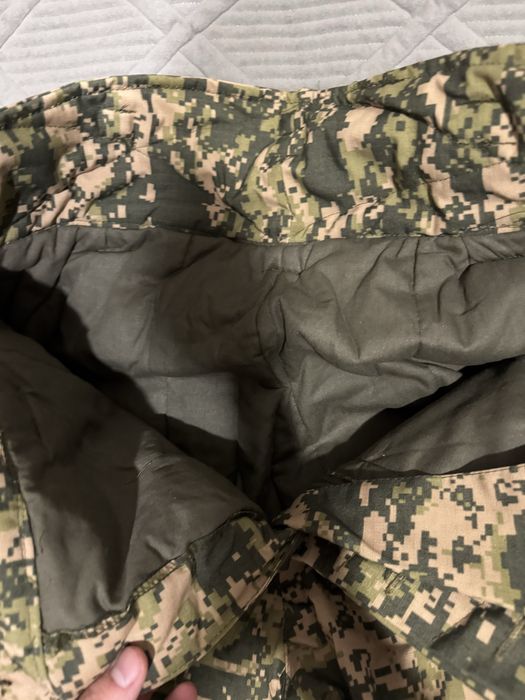 штаны от военной формы,бушлата