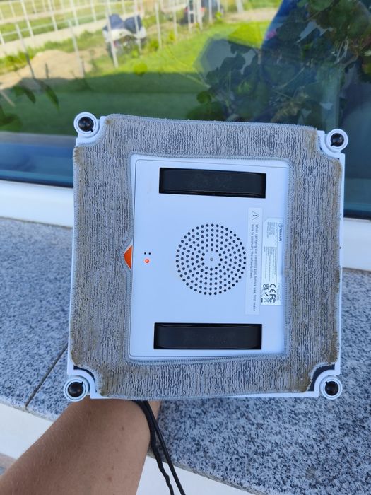 Robot spălat geamuri Tellur