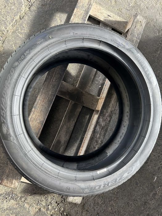 O Anvelopa Vara 275/40 R20 106W PIRELLI P Zero RSC cu steluta BMW