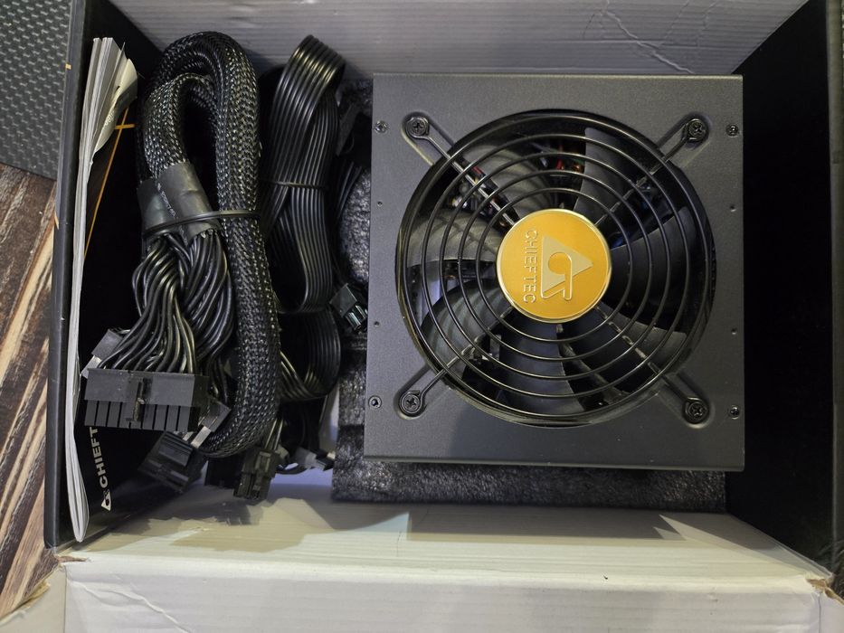 Блок питания Chieftec 650w 80plus gold