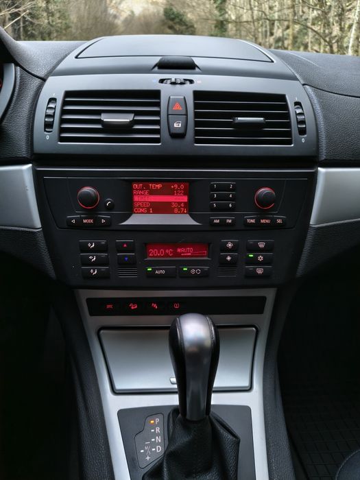 BMW X3, 2.0d xDrive, 177 cp, stare perfectă.