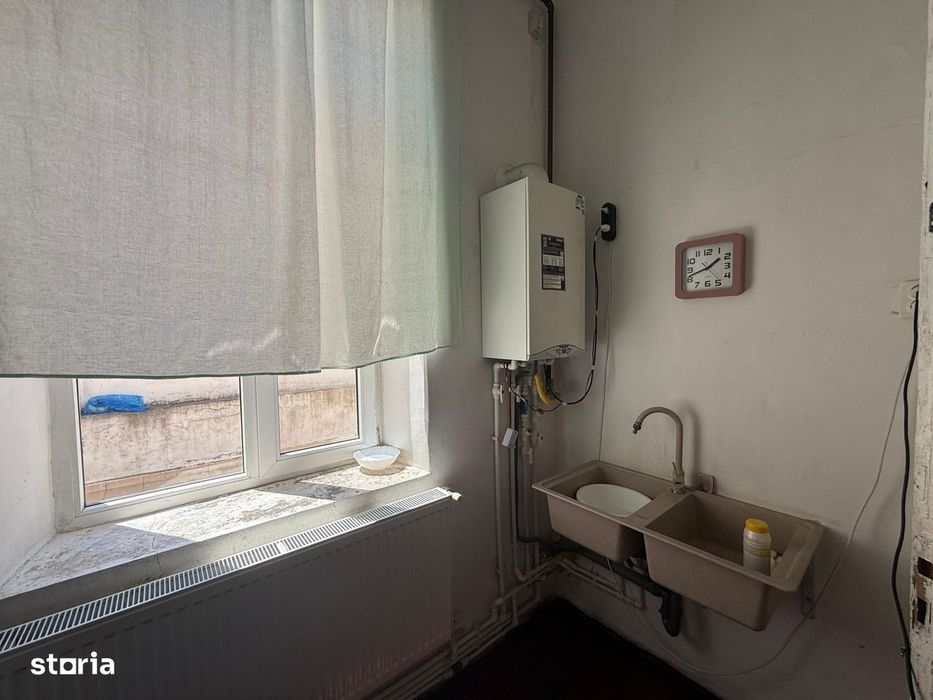 Apartament Ultracentral de Vanzare – 6 Camere – 235 mp