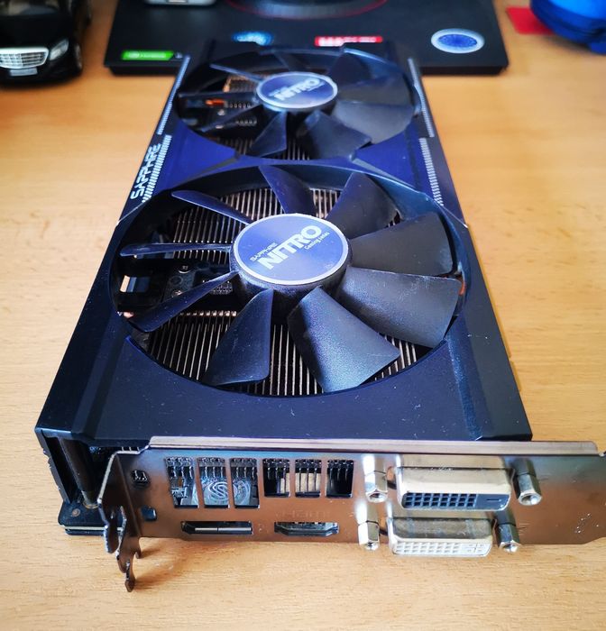 Видеокарта SAPPHIRE Nitro R9 380 2gb